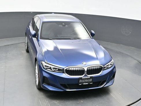 Used 2023 BMW 330i xDrive Sedan w/ Premium Package AWD/4WD image 29