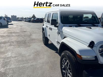 Used 2025 Jeep Wrangler Unlimited Sahara