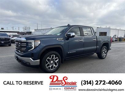 Used 2022 GMC Sierra 1500 SLT w/ SLT Convenience Package