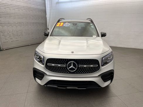 Used 2023 Mercedes-Benz GLB 250 4MATIC image 9