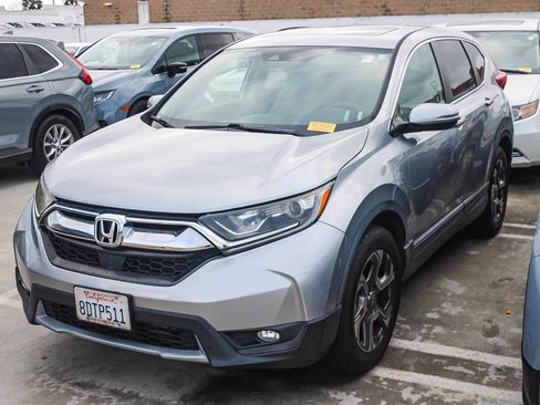 Used 2018 Honda CR-V EX image 2