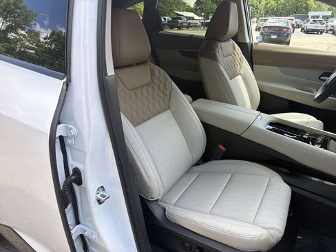 New 2026 Nissan Murano Platinum AWD/4WD image 18