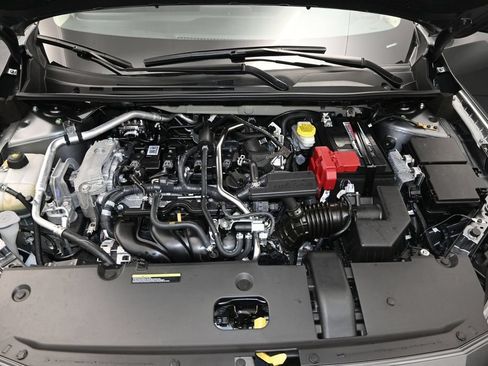 Used 2025 Nissan Sentra SR FWD image 28