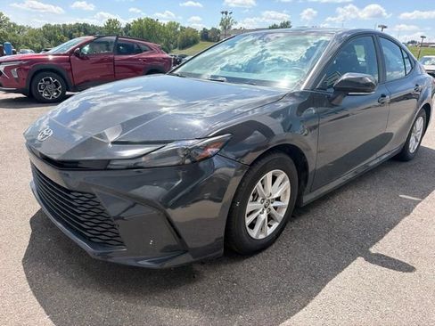 Used 2025 Toyota Camry LE FWD image 2