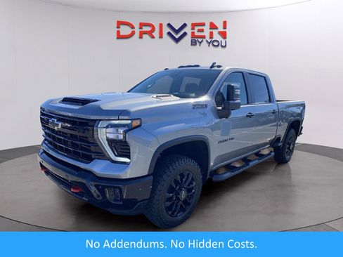 New 2026 Chevrolet Silverado 2500 LT w/ Trail Boss Package AWD/4WD image 1