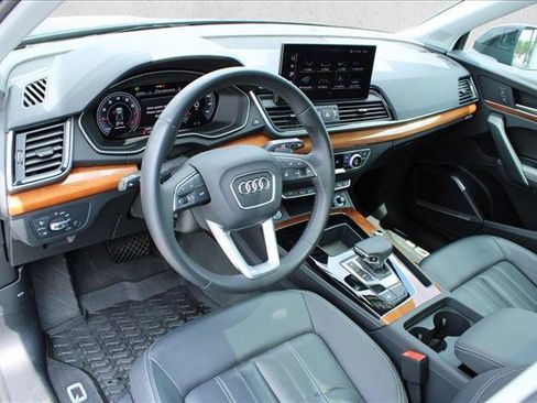 Used 2023 Audi Q5 2.0T Premium Plus AWD/4WD image 17