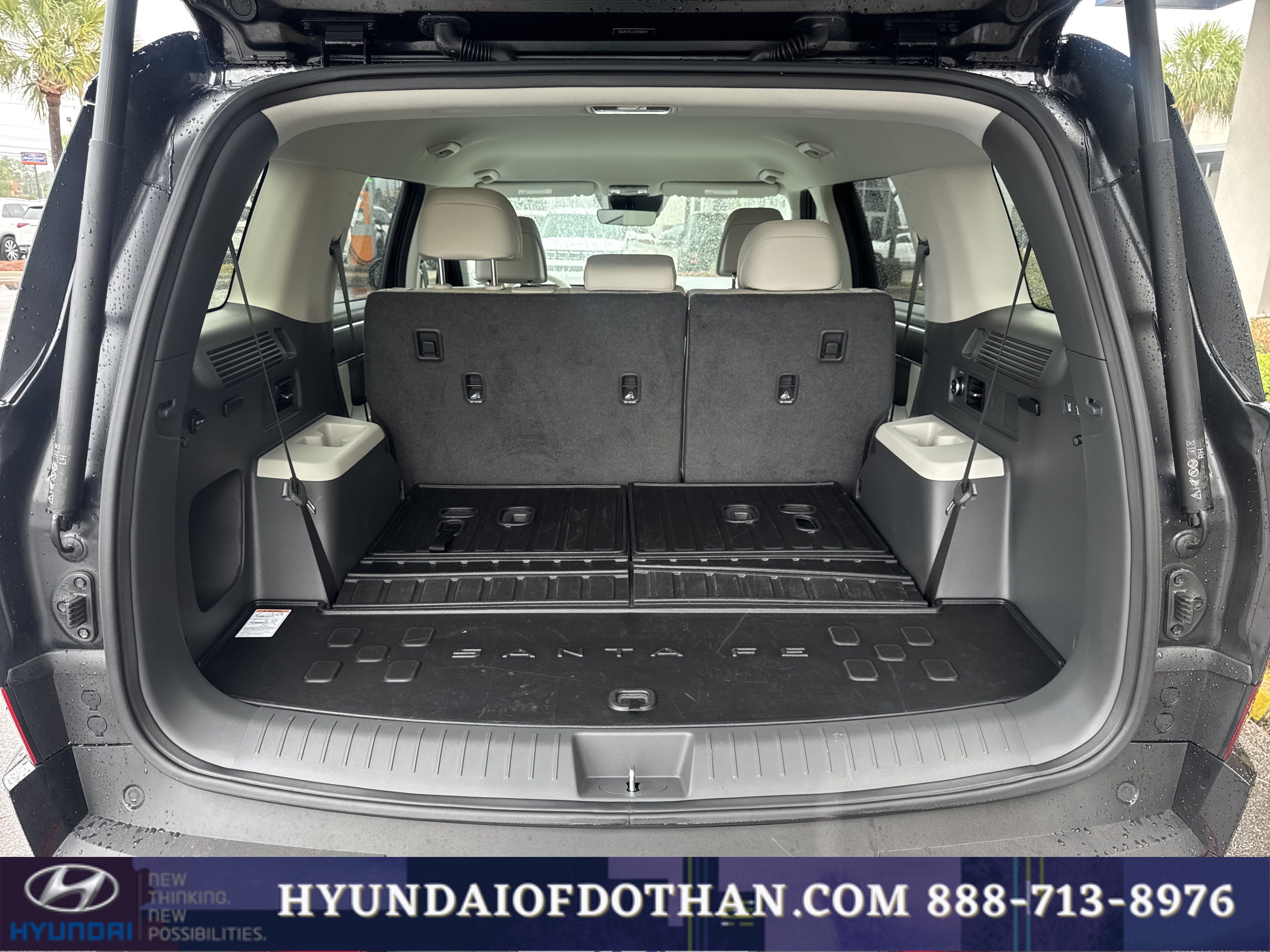 Certified 2025 Hyundai Santa Fe SEL FWD image 12