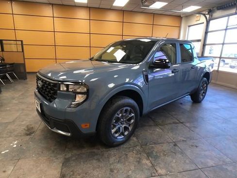 New 2025 Ford Maverick XLT w/ XLT Luxury Package image 3