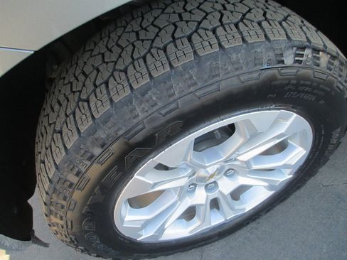 Certified 2023 Chevrolet Silverado 1500 LTZ image 12