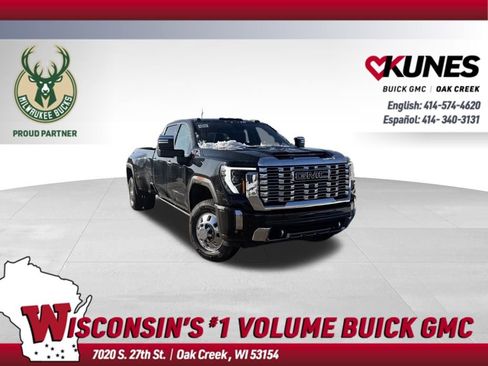 New 2026 GMC Sierra 3500 Denali w/ Denali Reserve Package image 1