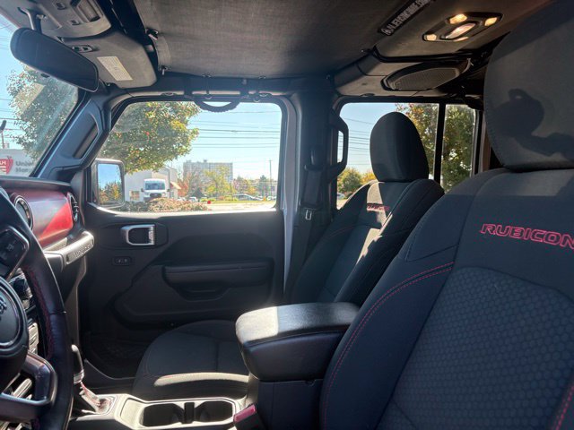Used 2019 Jeep Wrangler Unlimited Rubicon w/ Cold Weather Group AWD/4WD image 30