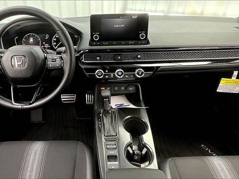 Certified 2025 Honda Civic Sport image 14