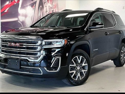 Used 2023 GMC Acadia SLE w/ Driver Convenience Package image 1