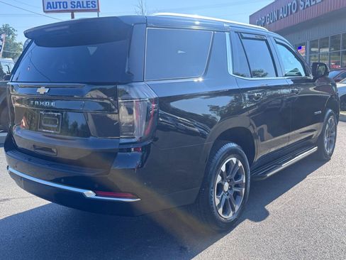 Used 2025 Chevrolet Tahoe LT w/ Comfort Package AWD/4WD image 3