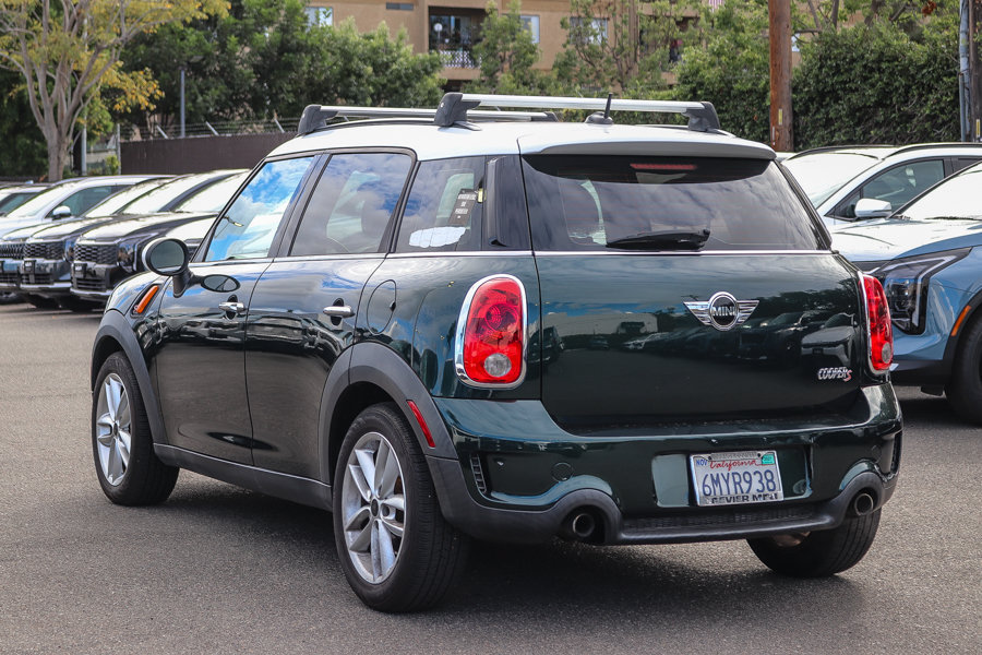 Used 2011 MINI Cooper Countryman S FWD image 8