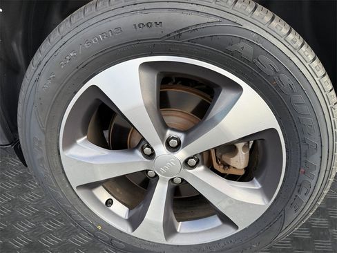 Certified 2022 Jeep Cherokee Limited image 19