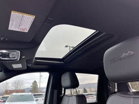 Certified 2022 Chevrolet Silverado 3500 High Country w/ Z71 Off-Road Package image 19