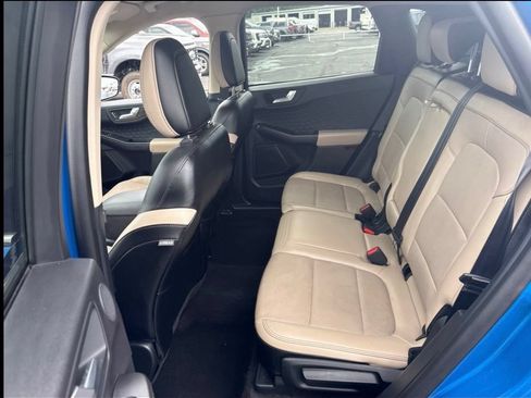 Used 2020 Ford Escape Titanium AWD/4WD image 9