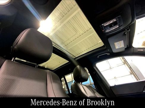 Certified 2022 Mercedes-Benz GLS 450 4MATIC image 17