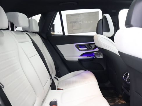 New 2026 Mercedes-Benz GLC 300 4MATIC image 24