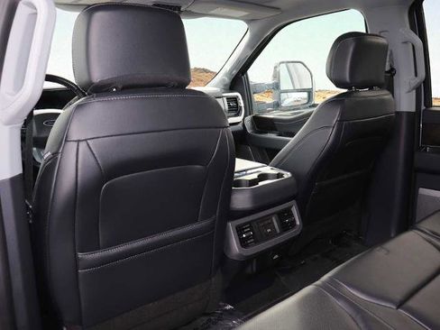 Certified 2024 Ford F250 Lariat w/ Lariat Ultimate Package image 22