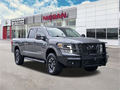 Used 2019 Nissan Titan PRO-4X w/ Pro-4x Convenience Package