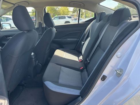 Used 2025 Nissan Versa SV image 25