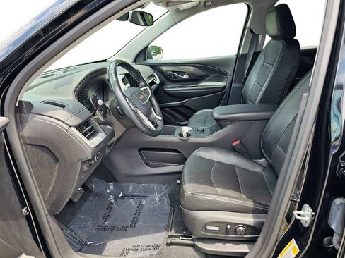 Used 2024 GMC Terrain SLT AWD/4WD image 17