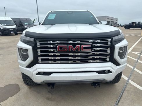 Used 2024 GMC Canyon Denali AWD/4WD image 2