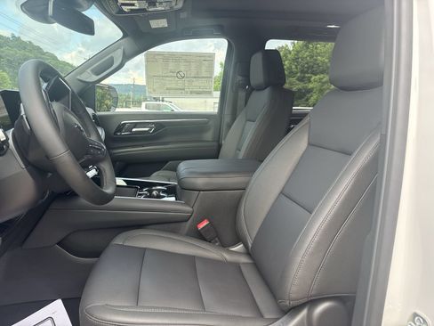New 2026 Chevrolet Tahoe Z71 w/ Comfort Package AWD/4WD image 14