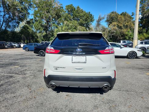 Used 2023 Ford Edge Titanium image 4