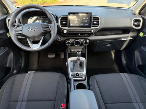 New 2026 Hyundai Venue SEL image 17