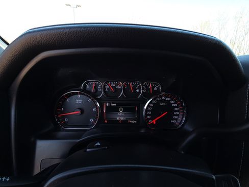 Used 2015 GMC Sierra 1500 SLE w/ SLE Value Package image 17