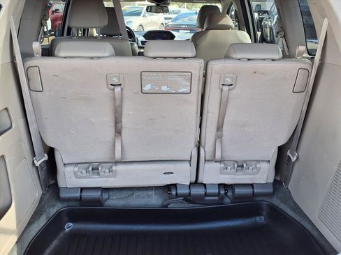Used 2016 Honda Odyssey Touring Elite image 20