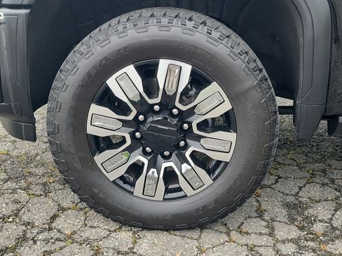Used 2026 GMC Sierra 2500 Denali w/ Denali Reserve Package AWD/4WD image 12