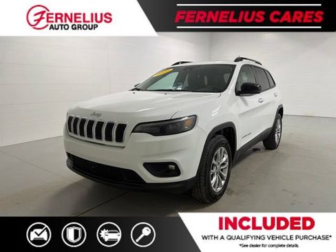 Used 2022 Jeep Cherokee Latitude Lux AWD/4WD image 3