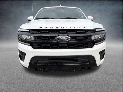 Certified 2023 Ford Expedition Max Limited AWD/4WD image 3
