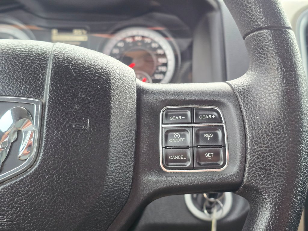 Used 2015 RAM 1500 Classic SLT w/ Trailer & Traction Group AWD/4WD image 25