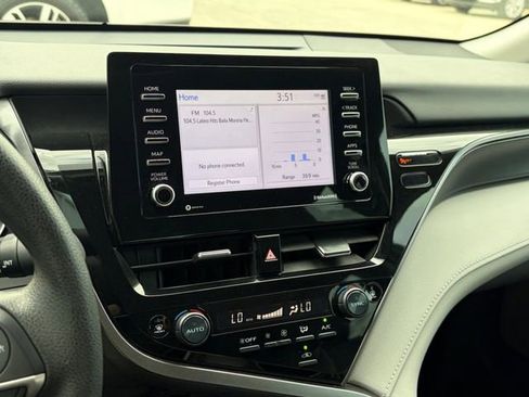 Used 2023 Toyota Camry LE image 9