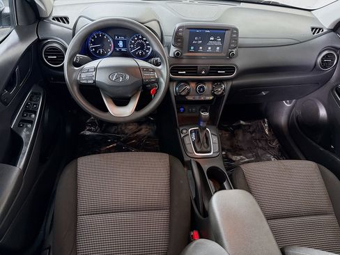 Used 2021 Hyundai Kona SE FWD image 17