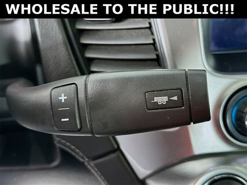 Used 2019 Chevrolet Tahoe LT image 18