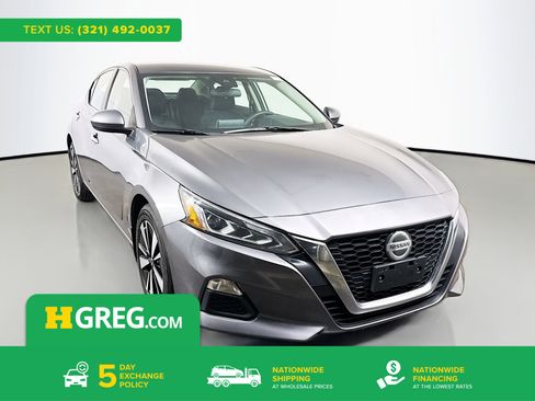 Used 2021 Nissan Altima 2.5 SV image 1