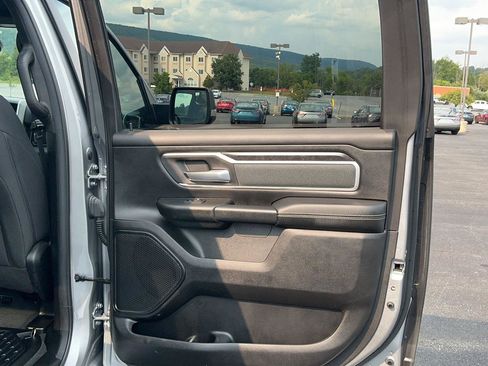 Used 2022 RAM 1500 Big Horn AWD/4WD image 31