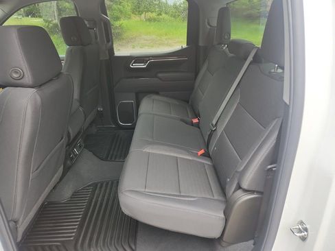 New 2025 Chevrolet Silverado 1500 LT image 15