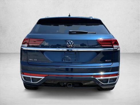 Used 2022 Volkswagen Atlas Cross Sport SEL R-Line AWD/4WD image 3