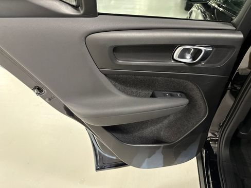 Certified 2023 Volvo XC40 Recharge Ultimate w/ Protection Package Premier AWD/4WD image 21