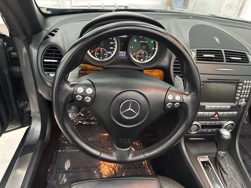 Used 2007 Mercedes-Benz SLK 55 AMG image 12