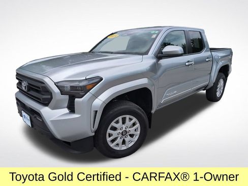 Certified 2024 Toyota Tacoma SR5 AWD/4WD image 1