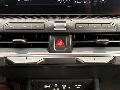 Used 2025 Kia K4 GT-Line FWD image 19