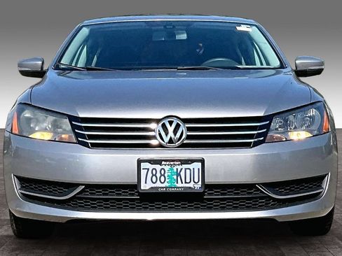 Used 2013 Volkswagen Passat 2.5 S FWD image 5